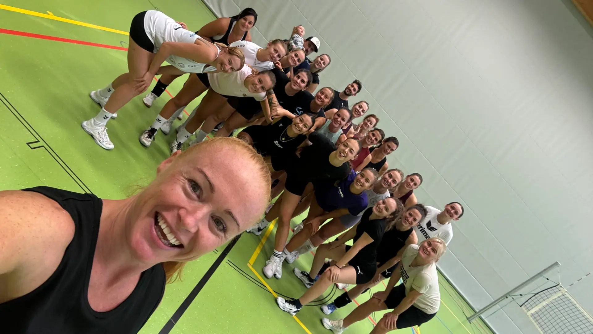 Attersee Volleys beim PILOXING Training